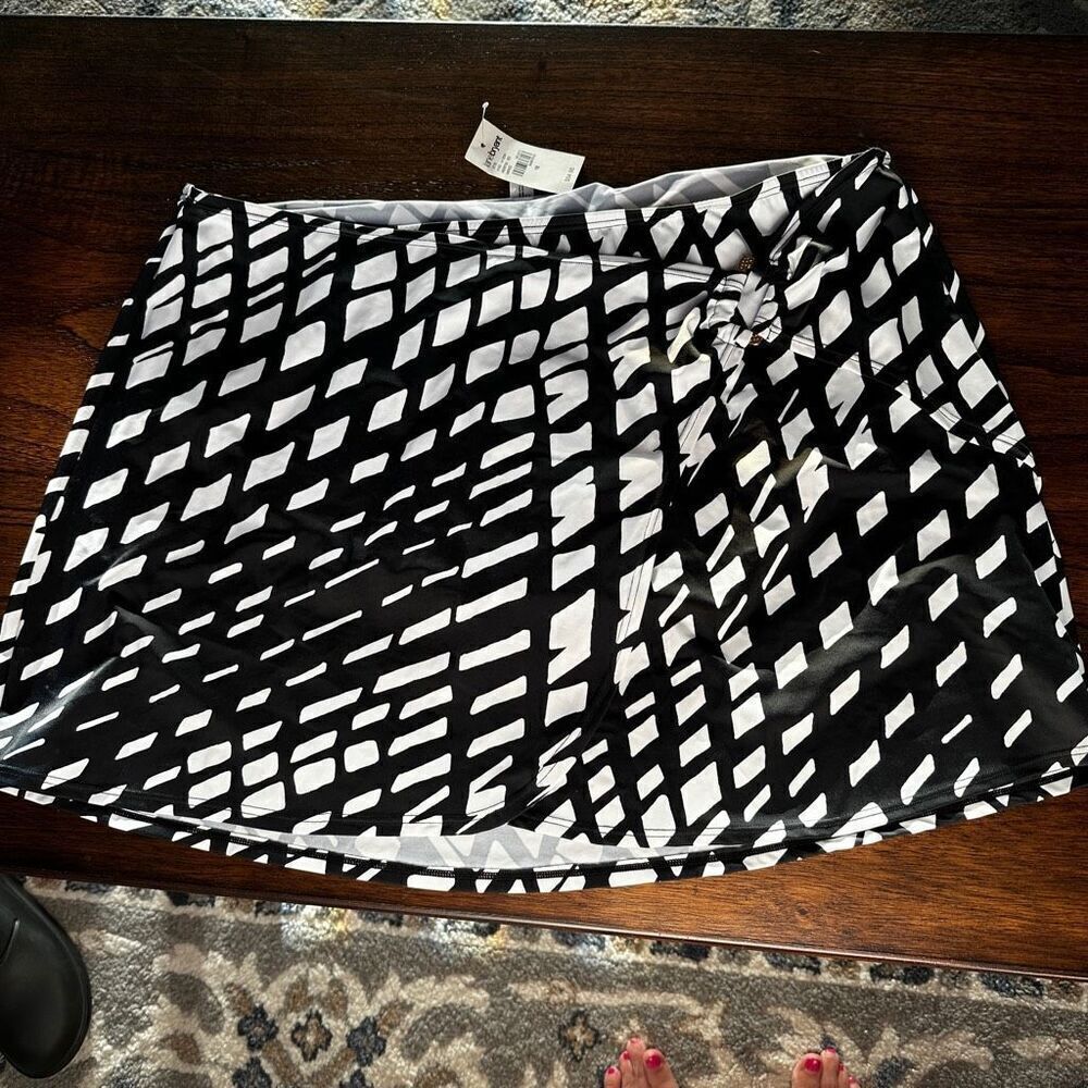 Lane Bryant Swim Skirt Bottoms Black and White 18